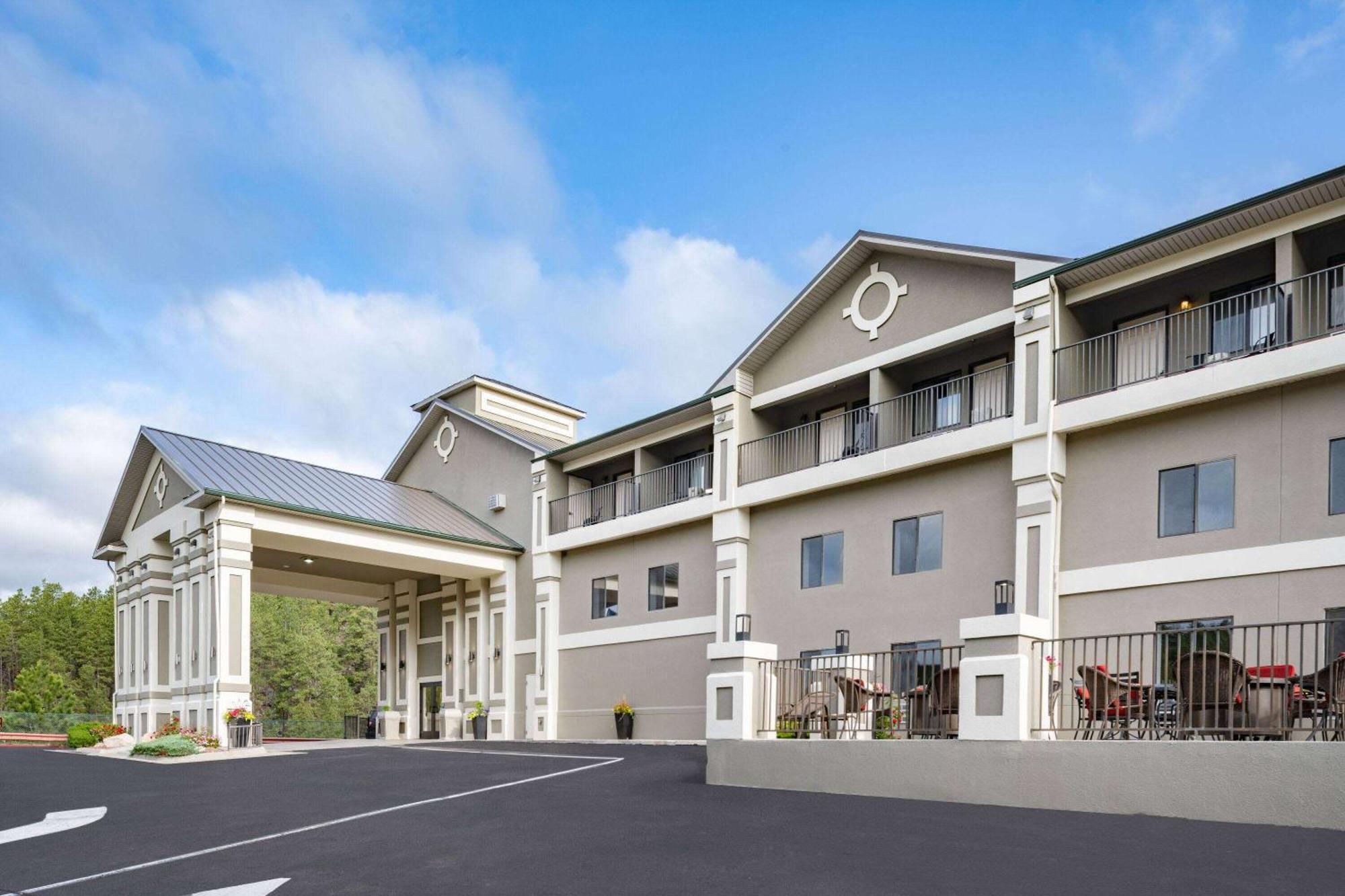 Baymont By Wyndham Keystone Near Mt. Rushmore Exterior foto